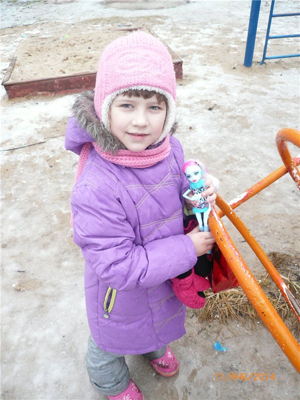 Снежана. Очаровательная куколка Монстр Хай (фото 7)