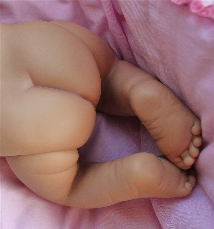 Анатомический младенец- девочка от Эштона Дрейка, The Ashton-Drake Galleries (фото 9)