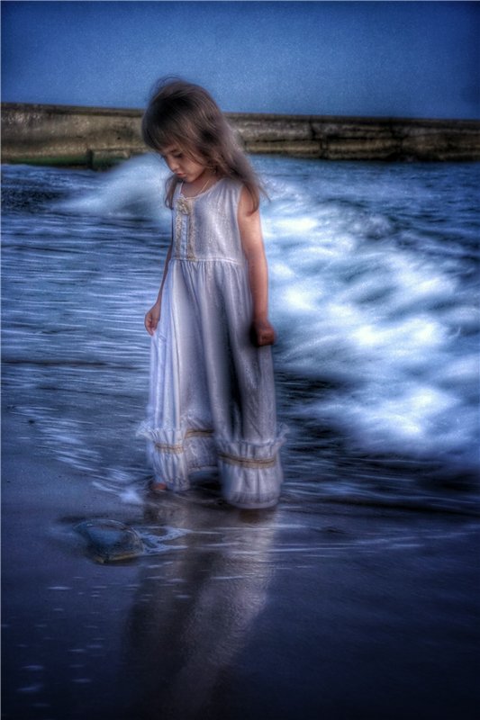 Кукла и ее девочка... Once upon a time