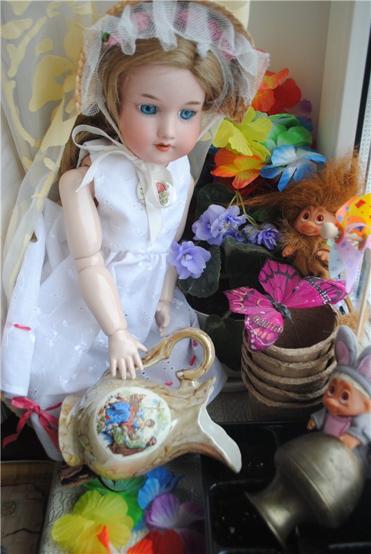 Марселька и тролли рассаду сажали, а бабочка с пчелкой им помогали... По следам конкурса "Моя Весна" (фото 5)