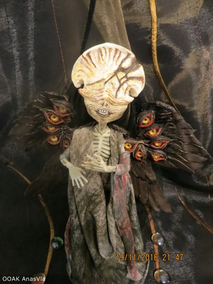 Смерть из киноленты "Хелбой 2". ООАК из Скелиты Калаверас Монстр Хай (фото 4)