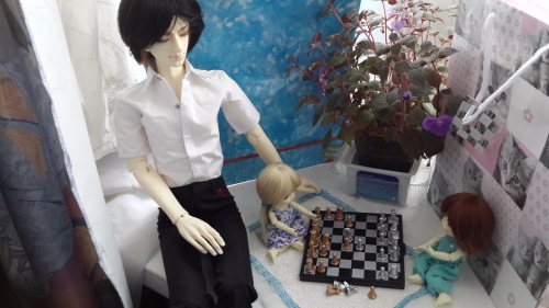 ... поиграем в шахматы — Куклы Latidoll (Лати): BJD (БЖД) (фото 9)