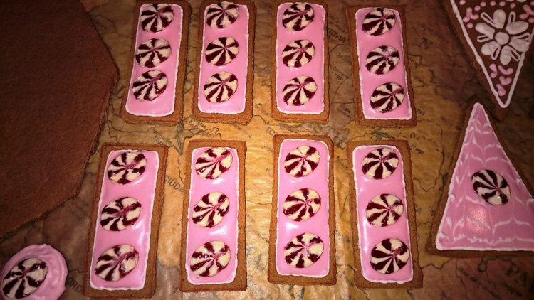 Для продвинутых в геометрии, или, Мой первый опыт изготовления пряничной карусели (с пошаговой съемкой)