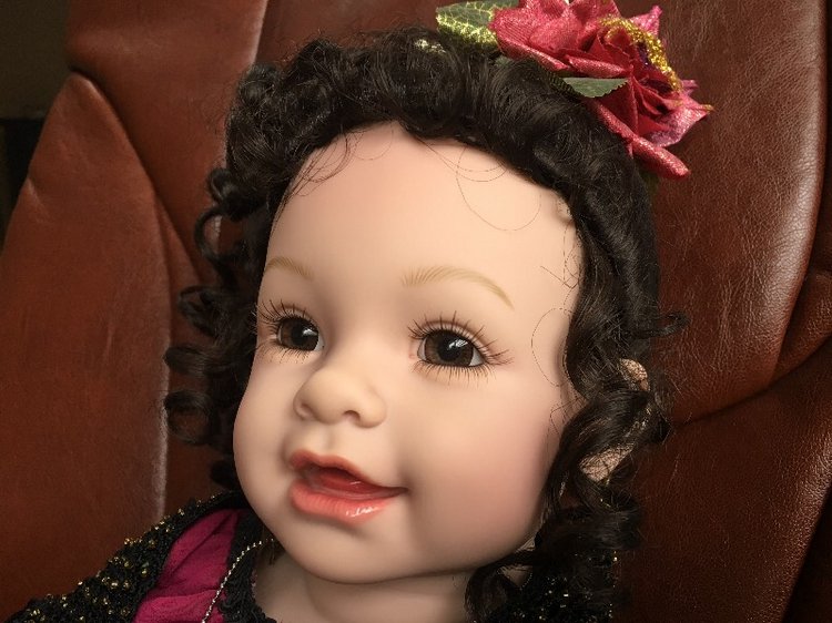 Куклы Adora. Руководство пользователя. Часть 2. Рассмотрим теперь внешний вид кукол и подделки (фото 2)