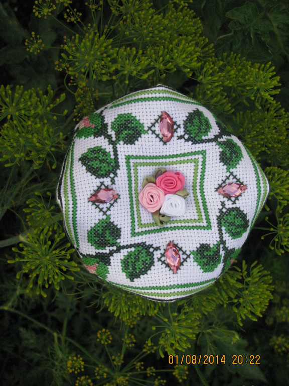 Вышивка в интерьере — Вышивка крестиком (фото 9)