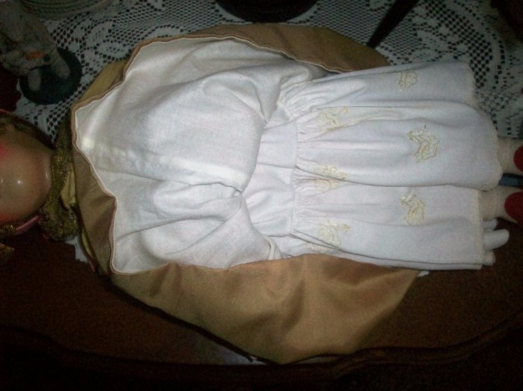 Фабрика 8 марта и серия "Куклы в старинных костюмах русских губерний"