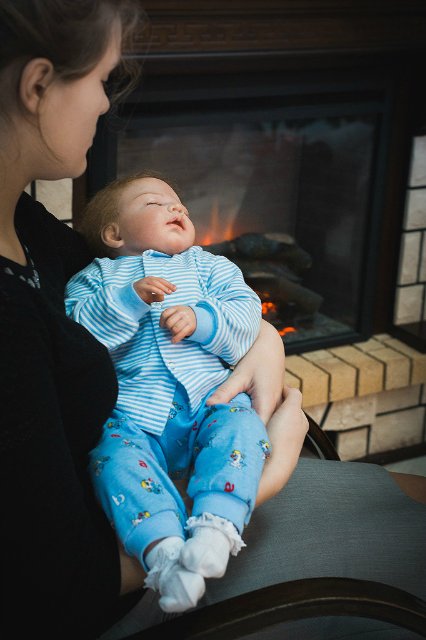 Новогодняя фотосессия малыша, куклы реборн Ольги Коновниной (фото 8)