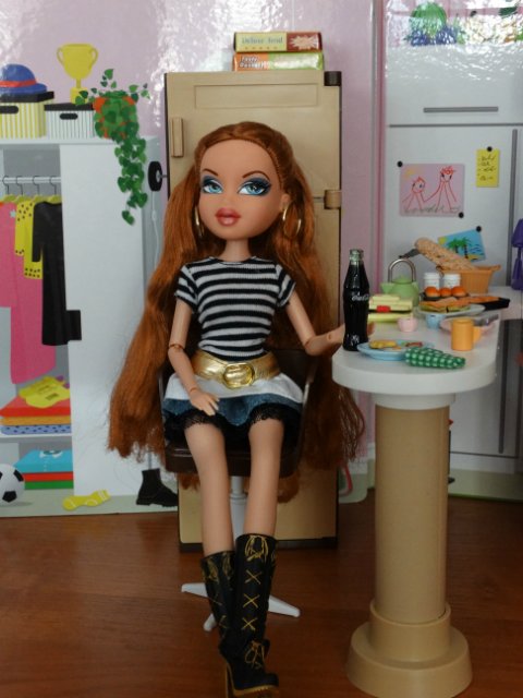 Посиделки на кухне | Бэйбики Посиделки на кухне — Куклы Bratz (Братц) и Moxie Girlz: MGA