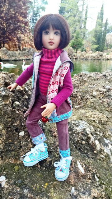 Поезд в Барселону дремлет, или, Мне ещё три платья надеть осталось