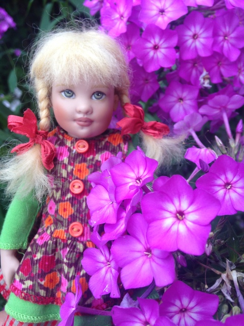 Последние летние выходные на даче с малышкой Авери от H. Kish