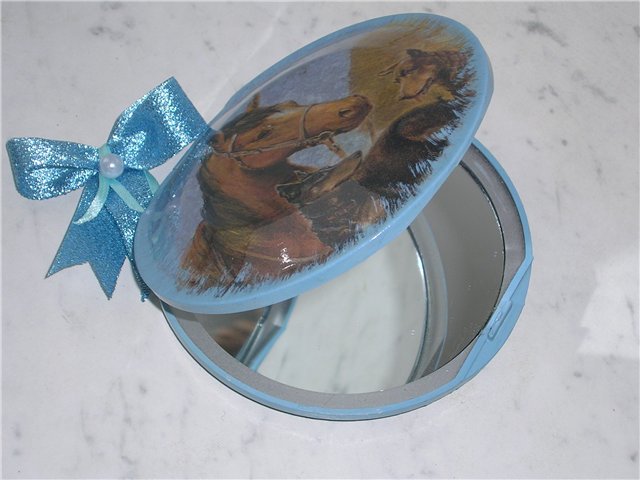 Декупаж - это креативно и очень интересно