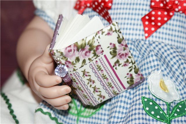 Книжка для малышки или "Почитай мне сказку..." (фото 2)