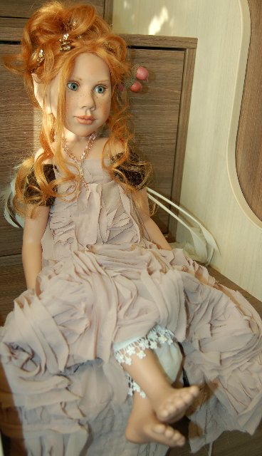Сказка - коллекционная кукла Fragária vésca от Nicole Marschollek-Menzner (фото 4)