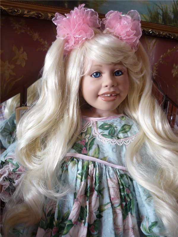 Знакомство Асеньки с подружками