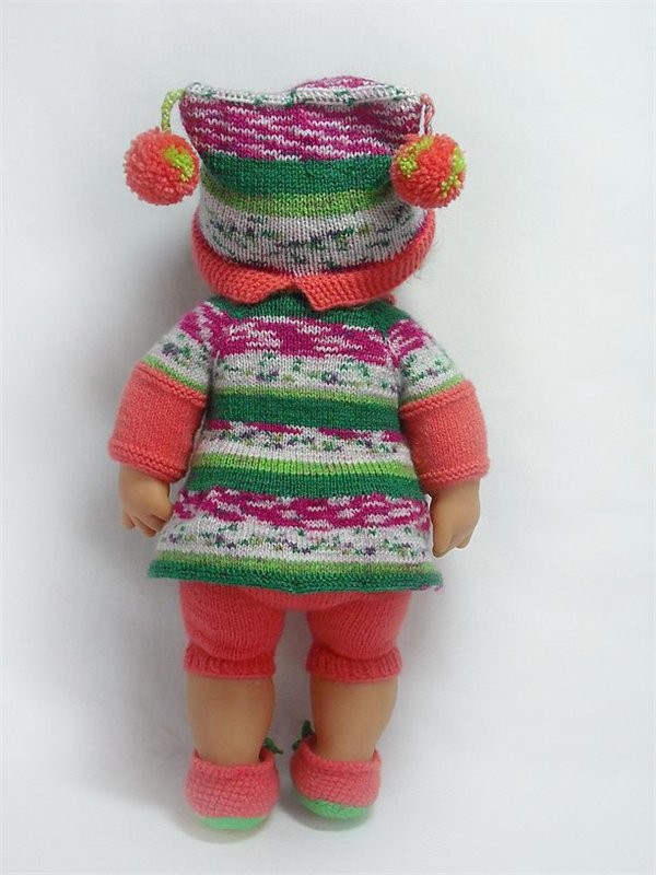 А что можно делать в плохую погоду!? Одежда для кукол своими руками