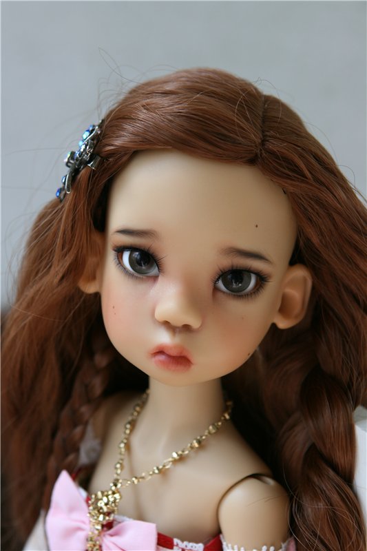 Поцелованная Солнцем девочка, по имени Матильда, или sunkissed Miki, Kaye Wiggs