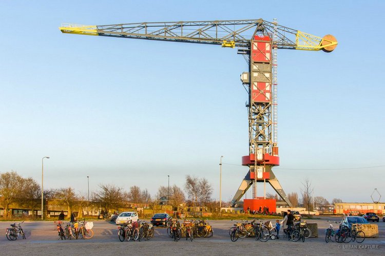 ЗАВИСНУТЬ В ВОЗДУХЕ... Oдин из самых необычных отелей в Мире, Amsterdam, Нидерланды (фото 8)