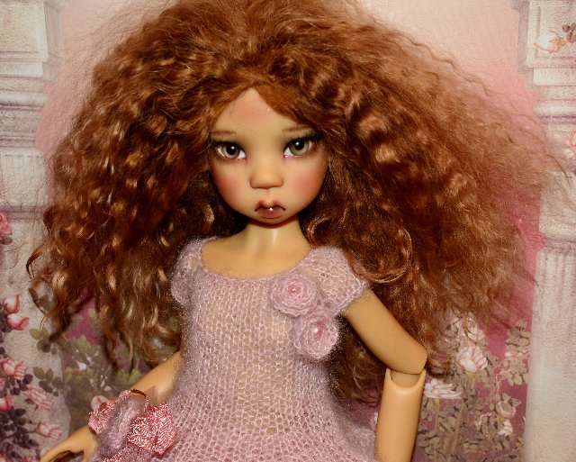 Весеннее настроение. Платья для кукол Kaye Wiggs