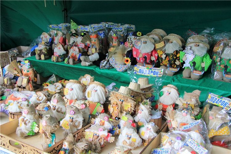 Троицкие гуляния у деревни Василёво, часть вторая. Архитектурно-этнографический музей под открытым небом "Василёво"