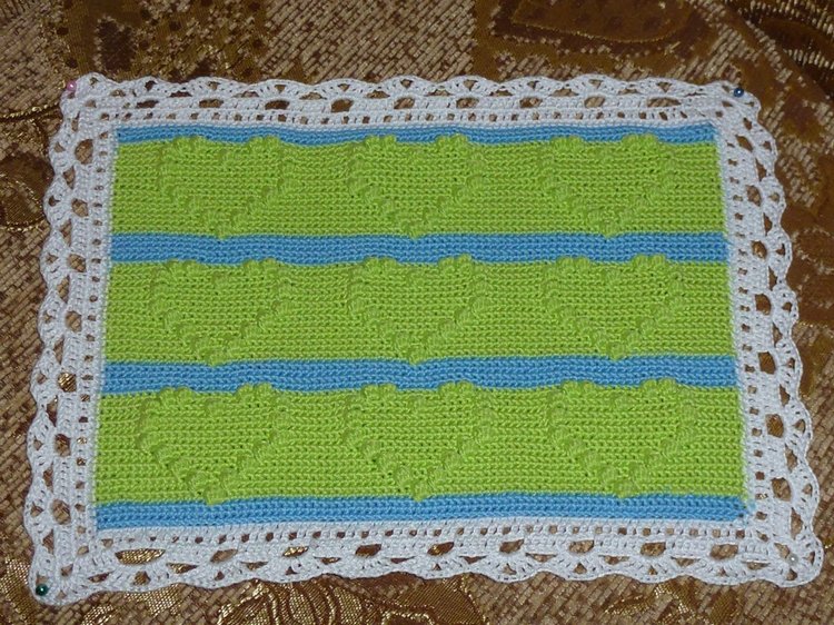 Красивые пледы-одеяльца ручной работы для кукол