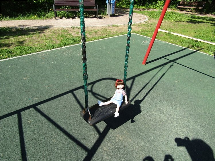 Непоседа Бетси Robert Tonner. Летний день в парке