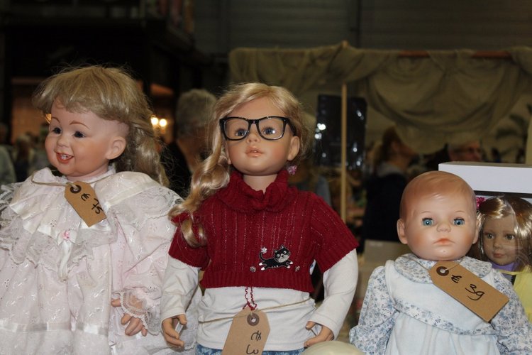 Все на выставку! Продолжение: Куклы и мишки (фото 3)