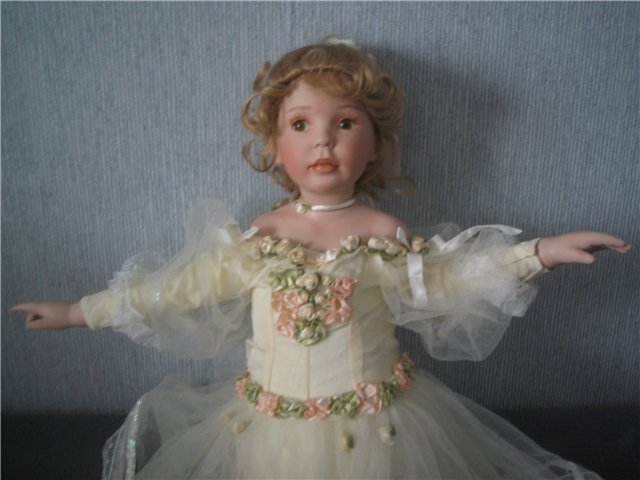 Наша фарфоровая балеринка от Донны Руберт (фото 9)