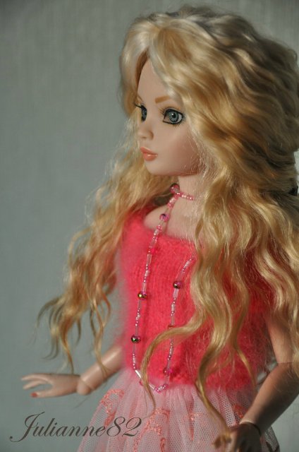 Неотразимая Feeling Drained Ellowyne Wilde от Robert Tonner