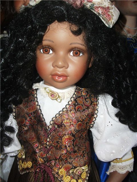 Продолжаю рассказ о моей коллекции: на этот раз фарфор в шкафу (фото 9)