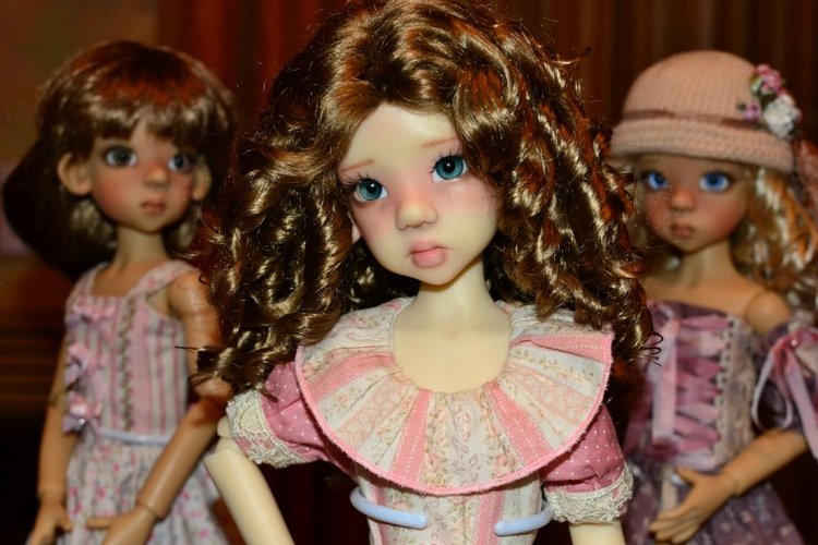 Платья для девчонок. Layla & Layla & Larissa Kaye Wiggs