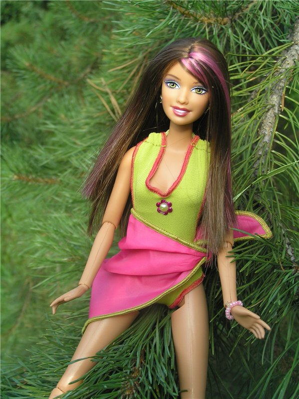 Летняя прогулка Анжелики ( Кукла Barbie Fashionistas от Mattel) (фото 10)