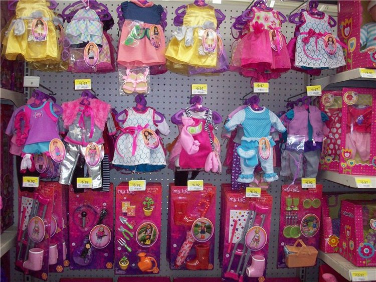 За океаном. Walmart — Музеи кукол и фабрики игрушек: фоторепортажи (фото 10)