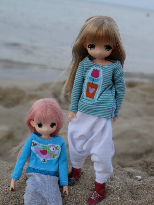 Девочки мамачап на Средиземном море (фото 8)