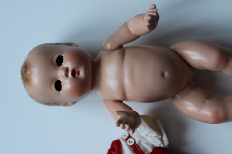 Вставляем глазки малышу Patsy Babyette от Effanbee