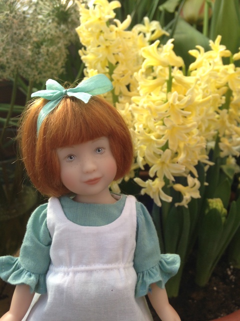 Прогулка Эмили в аптекарском огороде. H. Maciak | Бэйбики Прогулка Эмили в аптекарском огороде. H. Maciak