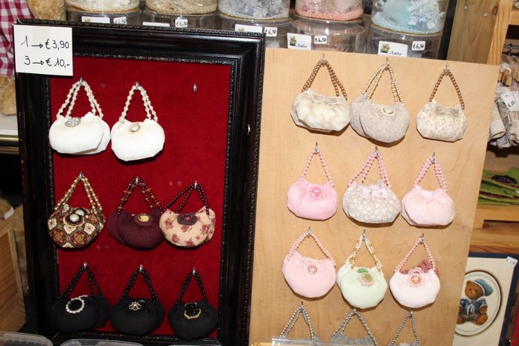 Все на выставку! Продолжение: Куклы и мишки