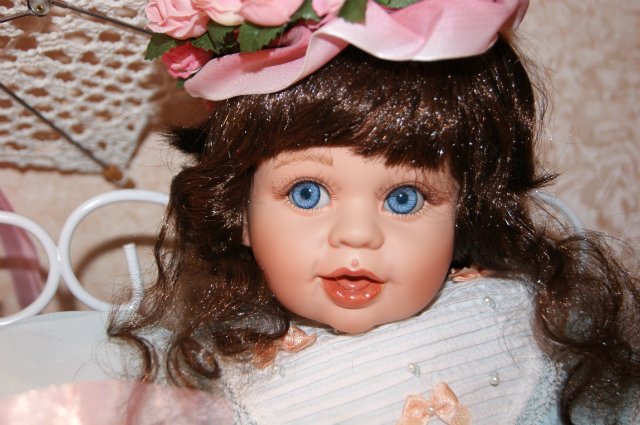 Две очаровательные карамельки Baby Truffles и Lil Cupcakes от FayZah Spanos (фото 5)