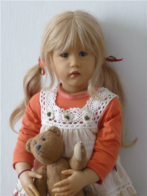 Такая разная Инга Скилле (блондинка) (фото 6)