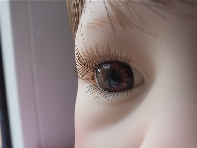 Thursday's Child от Lee Middleton