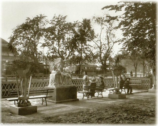 Здесь был Вася… Вандалы против музеев