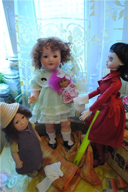 Носочки для винтажной или антикварной куклы своими руками. Просто и быстро. Пошаговая инструкция, как сшить носки для куклы из хлопкового трикотажа | Бэйбики Носочки для винтажной или антикварной куклы своими руками. Просто и быстро. Пошаговая инструкция, как сшить носки для куклы