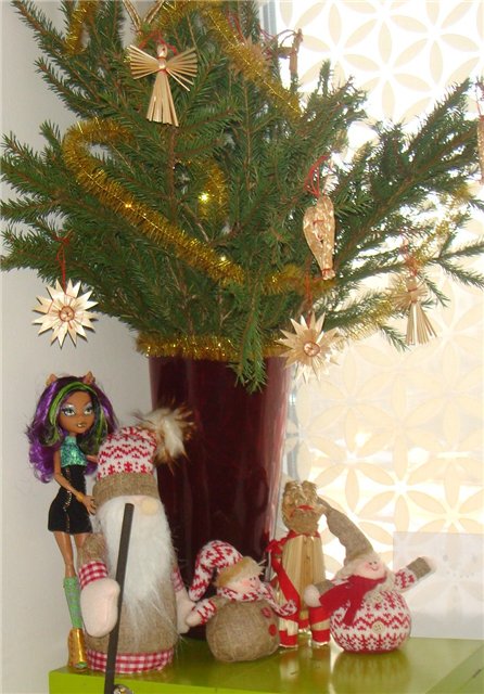 Наши куклы в ожидании Нового года