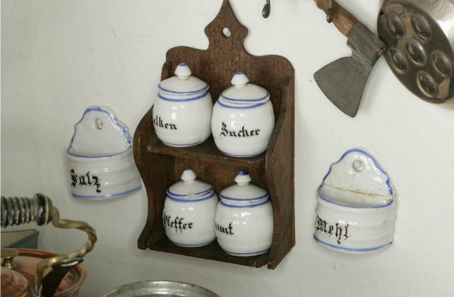 Старинный домик для дочки - самое начало XX века