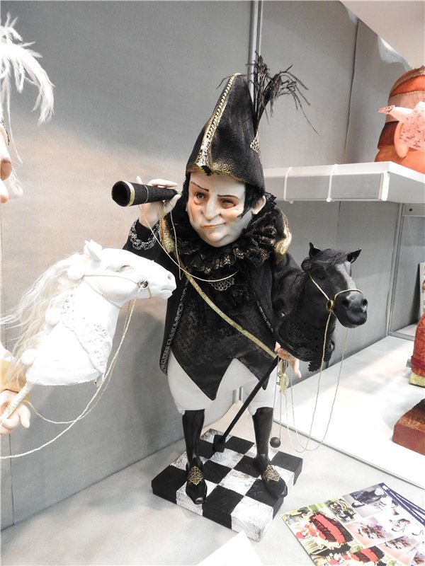 Экскурсия в страну чудес… Авторская кукла. Москва, Тишинка 2016