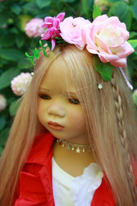 Солнечный денек в саду. Часть третья - Лилит и Анна Лу