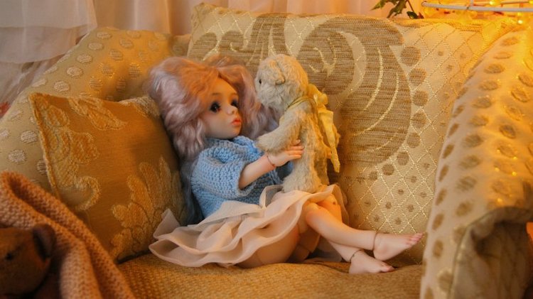 Очень мягкая мебель для кукольного интерьера. Уютная фотосессия с продолжением