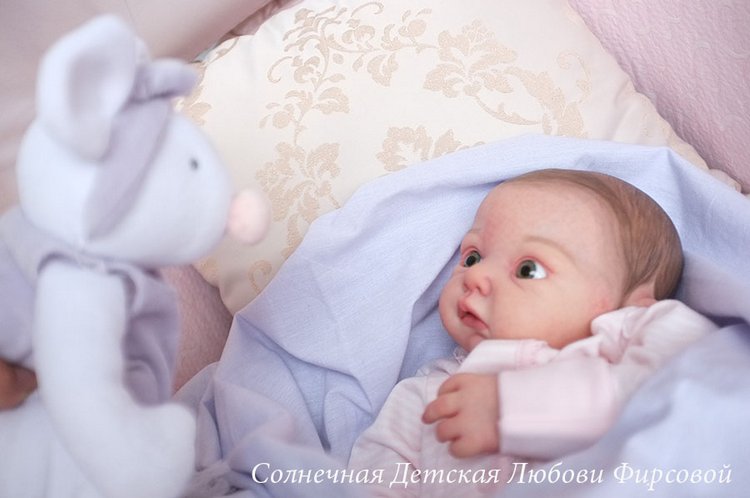 Малышка реборн Лолочка из одноименного молда от Adrie Stoete. Художник- Любовь Фирсова