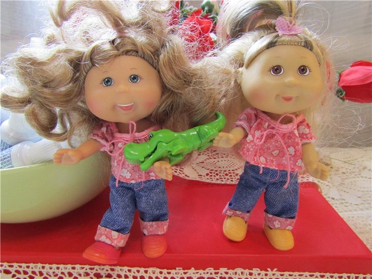 Каждый в мире знает четко - зубы надо чистить щеткой