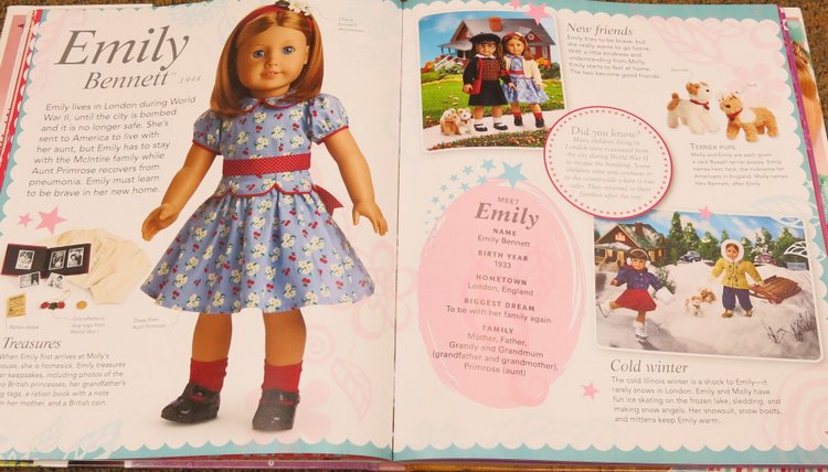 2.1 American Girl книги: Энциклопедия 2016