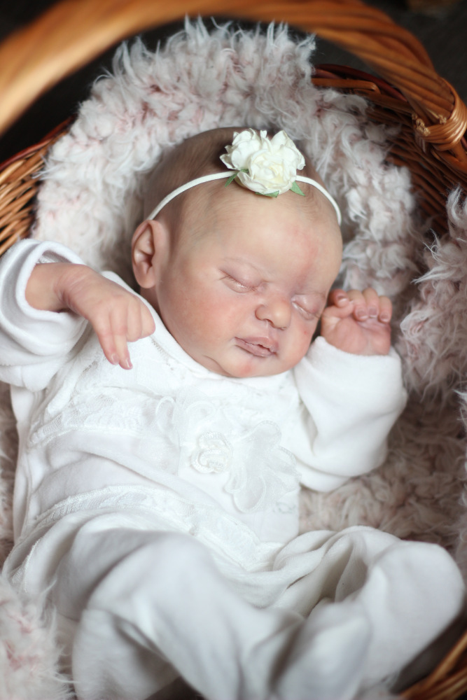 Новорожденная девочка. Кукла реборн Светланы Преображенской